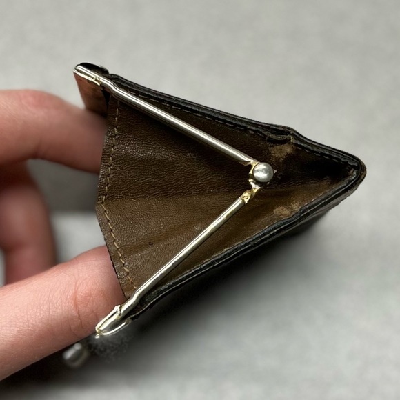 Authentic Vintage Valentino Coin Purse - Picture 4 of 11